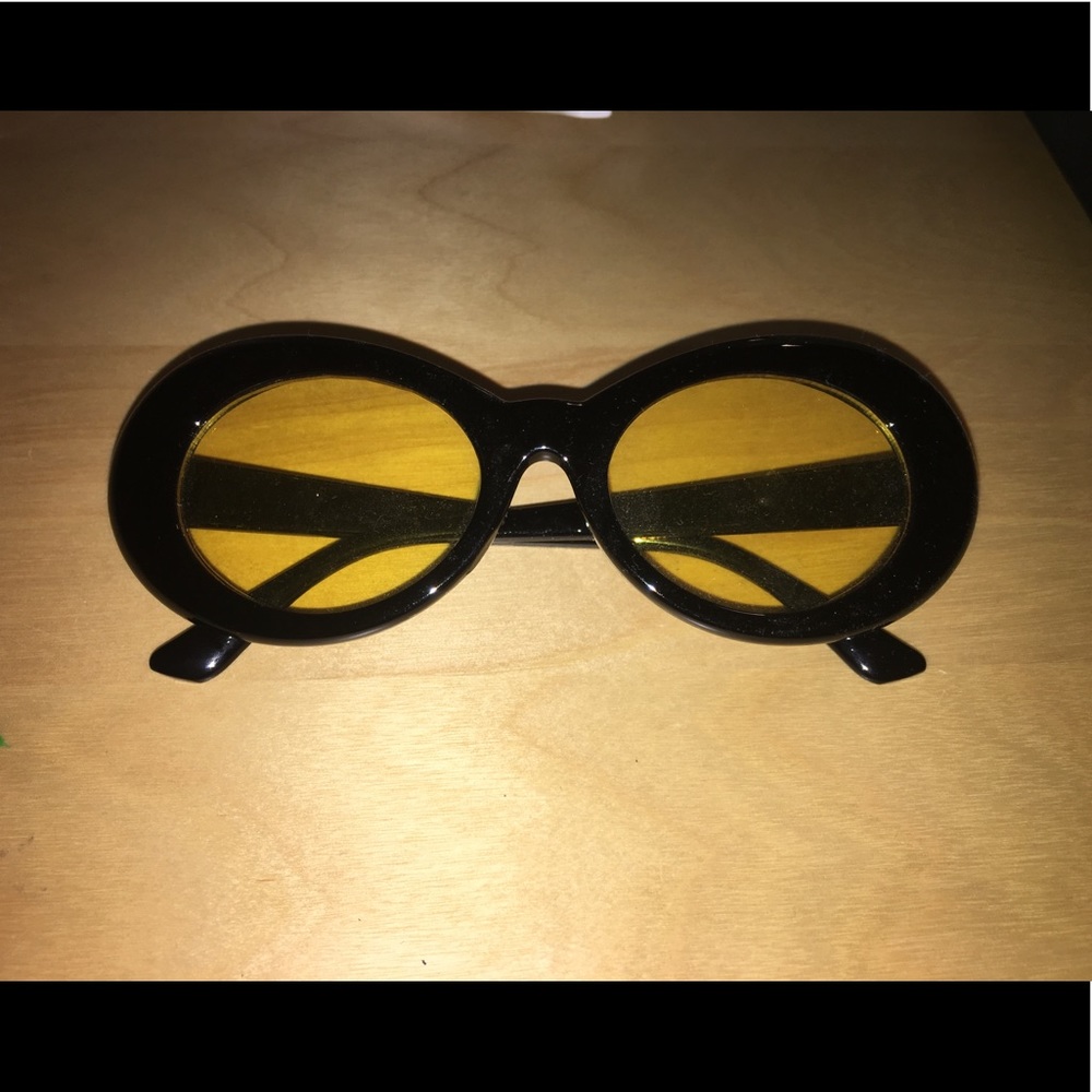 Clout Goggles